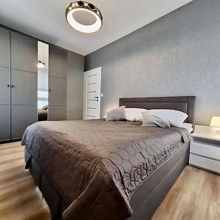 Easy Rent Apartments- Business Center 205 ルブリン エクステリア 写真